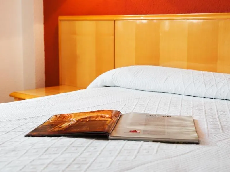 Hotel Alcarria-1